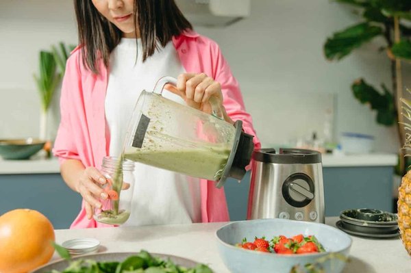 Quelle est la meilleure méthode pour entretenir et prolonger la durée de vie d'un blender de cuisine ?